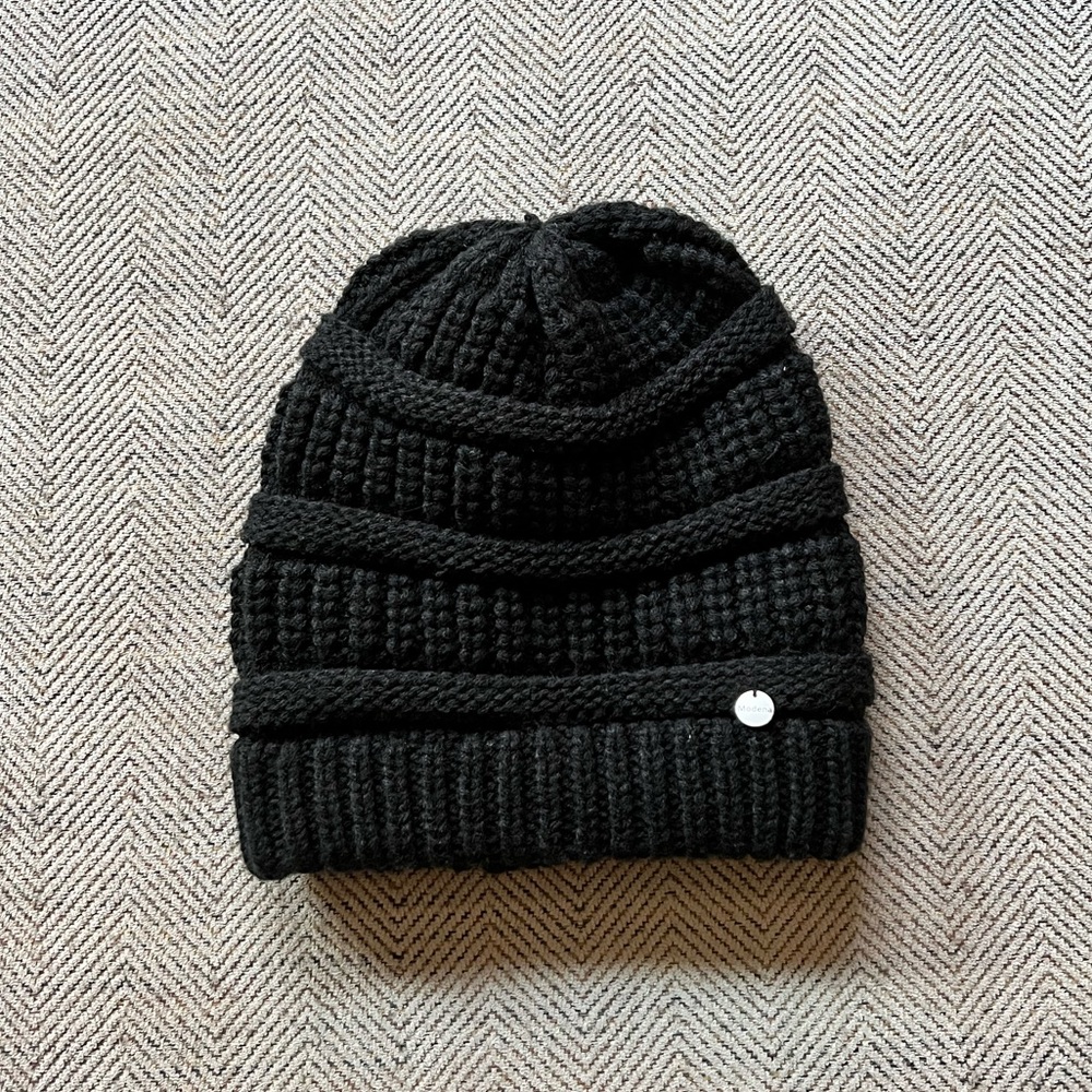 Modena Knit Beanie